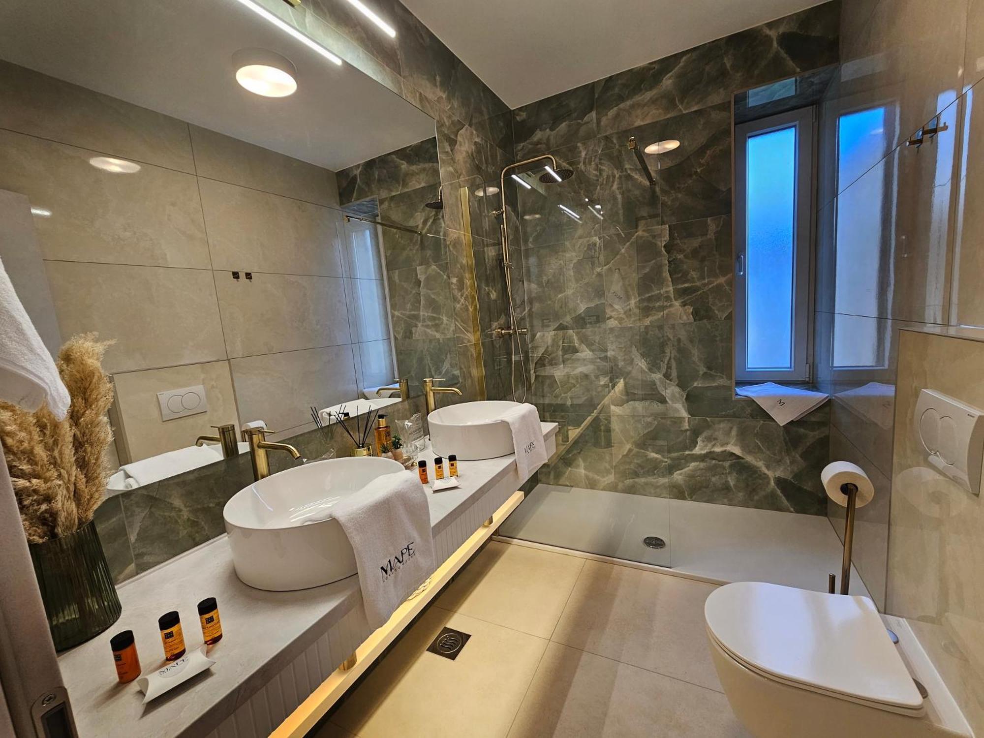 Ma Pe Luxury Rooms Сплит Экстерьер фото