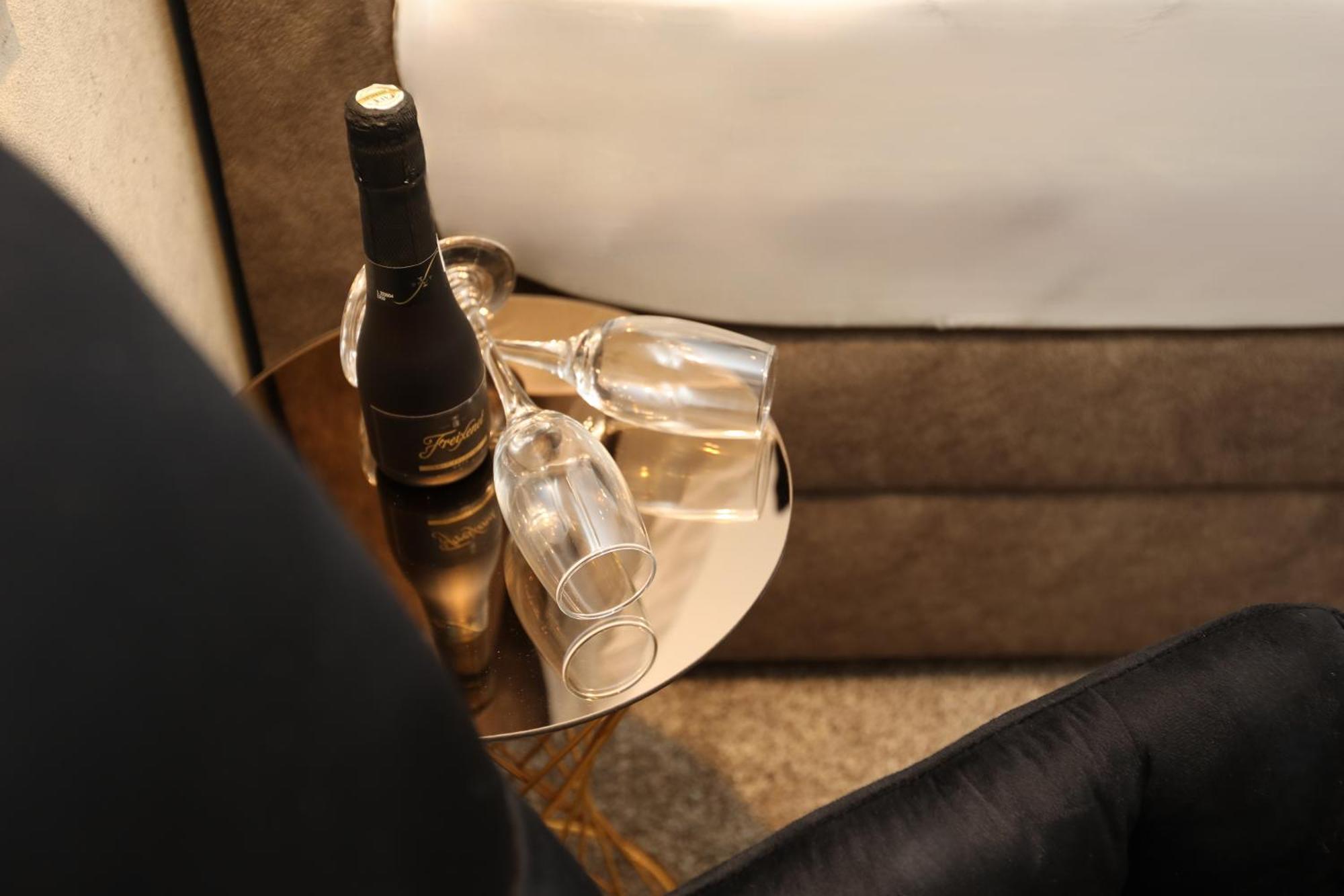 Ma Pe Luxury Rooms Сплит Номер фото